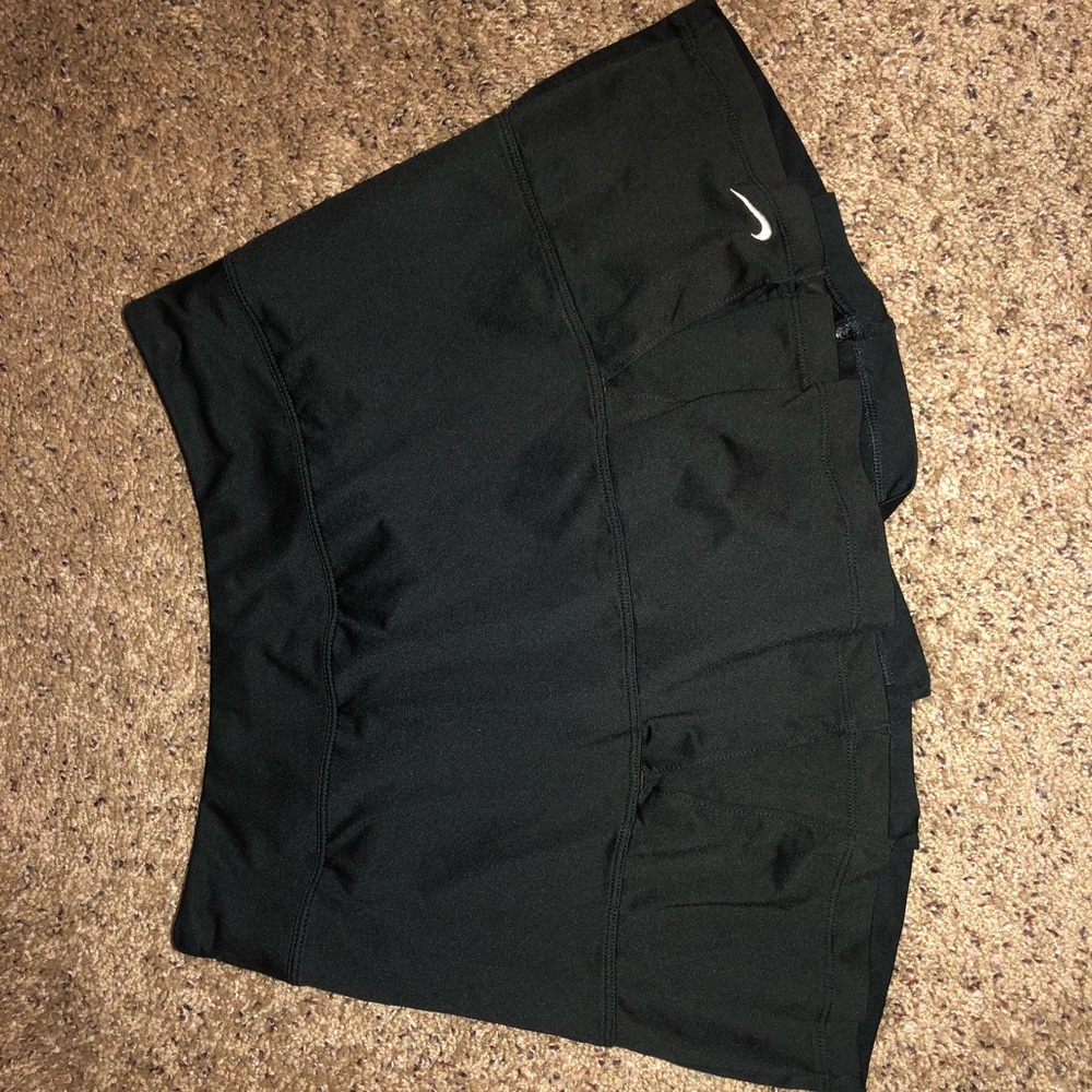 Black nike skort